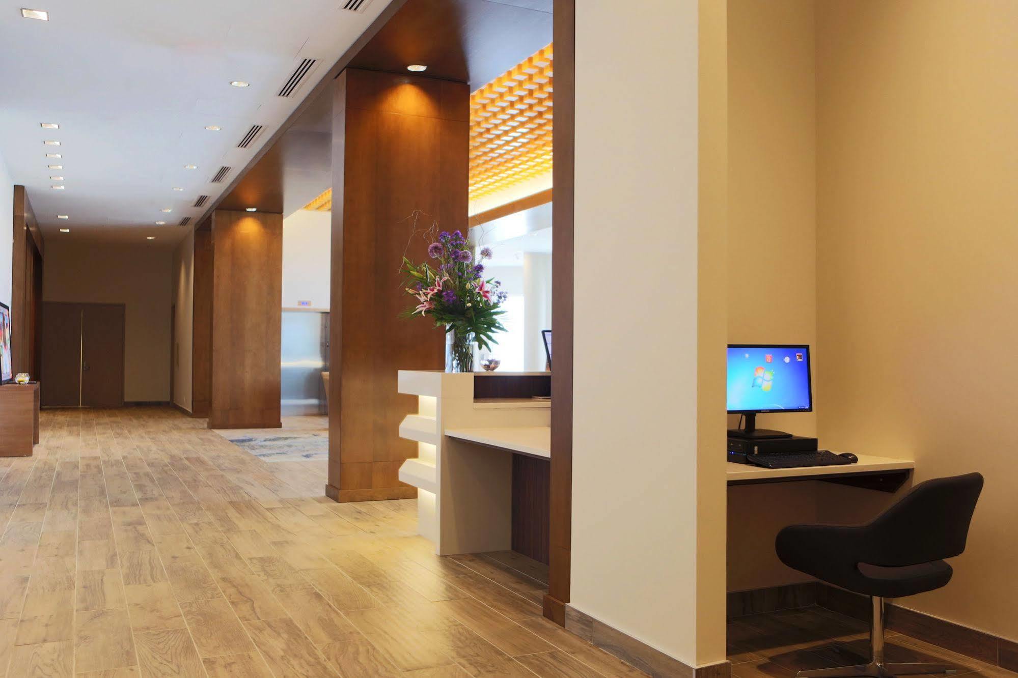 Grey Eagle Resort Calgary Luaran gambar